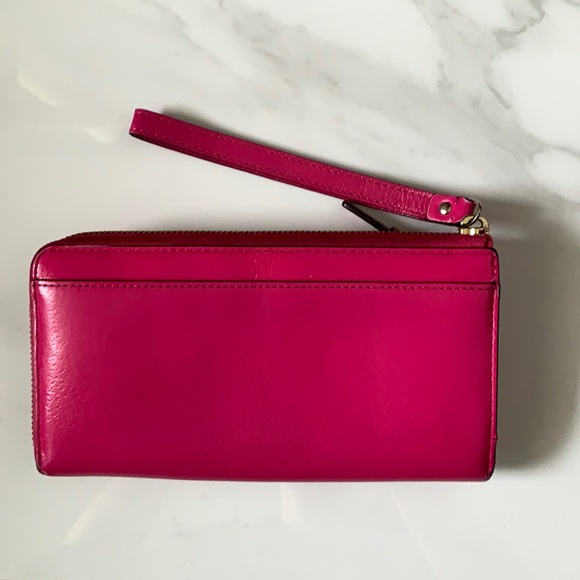 Kate Spade Bright Pink Wristlet Wallet Purse - Picture 6 of 8